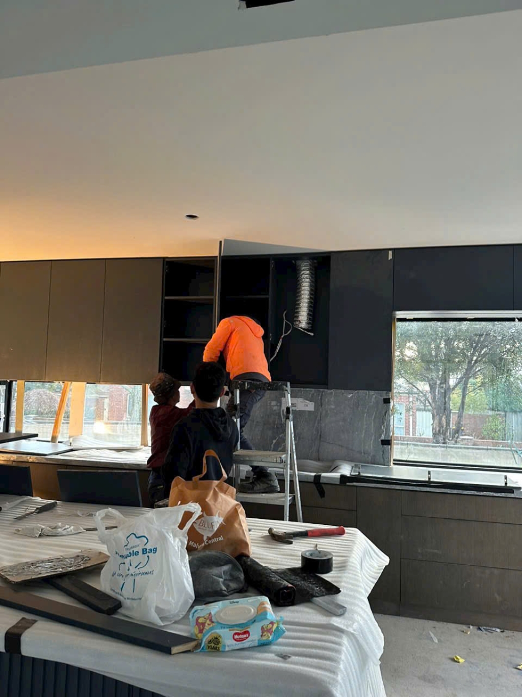 TỪ VIỆT NAM ĐẾN MELBOURNE – HÀNH TRÌNH CỦA NHỮNG SẢN PHẨM NỘI THẤT MANG TINH THẦN NGHỆ THUẬT VÀ CHUẨN MỰC QUỐC TẾ