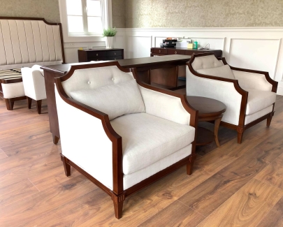 Gỗ Mahogany – Nét Sang Trọng Vượt Thời Gian Trong Biệt Thự Biên Hòa