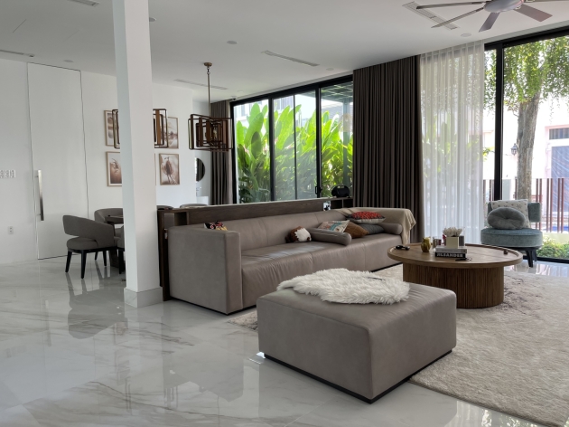 Biệt Thự Mỹ Phú - Chị Hương